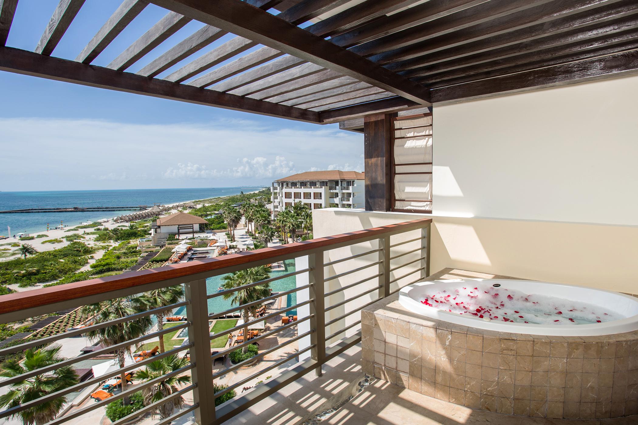 Secrets Playa Mujeres Golf & Spa Resort (Adults Only) Cancún Esterno foto
